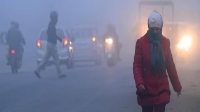 UP Weather: यूपी के 30 जिलों में शीतलहर का अलर्ट, 15 दिसंबर से बढ़ेगा कोहरा और पुरवाई का असर