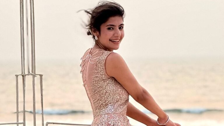 कमरे में लटकी मिली 25 वर्षीय इन्फ्लुएंसर सिमरन सिंह की लाश, ‘जम्मू की धड़कन’ के नाम से थीं मशहूर