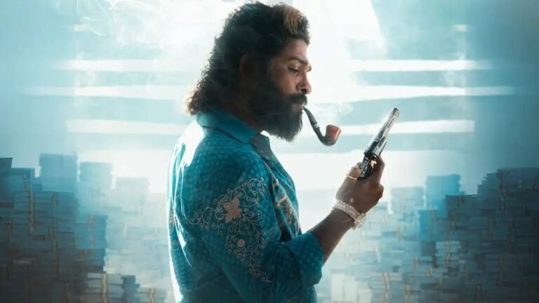 Pushpa 2 Advance Booking: पुष्पा 2 ने एडवांस बुकिंग में मचाया भूचाल, तोड़े सारे रिकॉर्ड, एक-एक को कुचलकर निकली आगे !