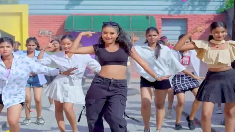 भोजपुरी गाना ‘दिल देई के फंसनी’ ने मचाया धमाल, स्नेहा बकली के डांस मूव्स पर फिदा हुए फैंस!