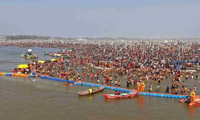 Mahakumbh 2025: CM आदित्यनाथ ने त्रिवेणी संगम के पानी की गुणवत्ता पर दिया स्पष्ट जवाब, कहा- नहाने और आचमन दोनों के लिए उपयुक्त है जल