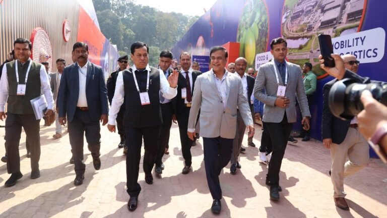 असम को मिला 5 लाख करोड़ रुपये का निवेश प्रस्ताव, रिलायंस, अडाणी और टाटा जैसे दिग्गज कंपनियां करेंगी निवेश