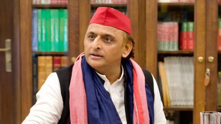 Akhilesh Yadav: खिलेश यादव ने PM मोदी के ‘जहान-ए-खुसरो’ समारोह पर किया तंज, कहा- ‘इस अंजुमन में आपको आना है बार-बार’