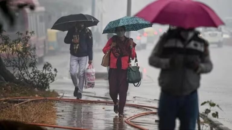 Weather Updates: दिल्ली, यूपी और राजस्थान में मौसम का मिजाज बदलेगा, बारिश की संभावना…