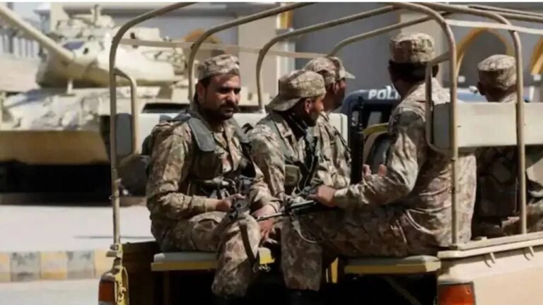 पाकिस्तान में आतंकवाद के खिलाफ सख्त एक्शन, अफगानिस्तान सीमा पर मारे गए 8 आतंकवादी