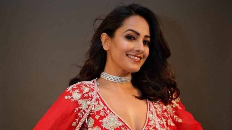 ‘नागिन’ फेम अनीता हसनंदानी ने मनाया 44वां जन्मदिन, टीवी पर निगेटिव रोल से की जबरदस्त वापसी!