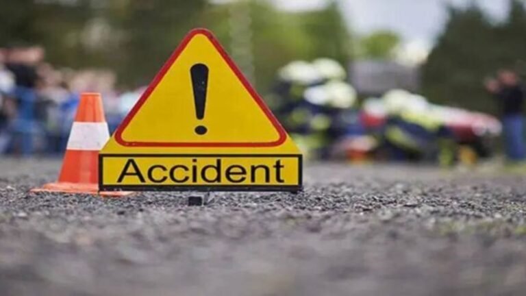 Mau Accident: तेज रफ्तार ट्रक ने नवविवाहित दंपति को रौंदा, बाइक से जा रहे थे पत्नी के मायके